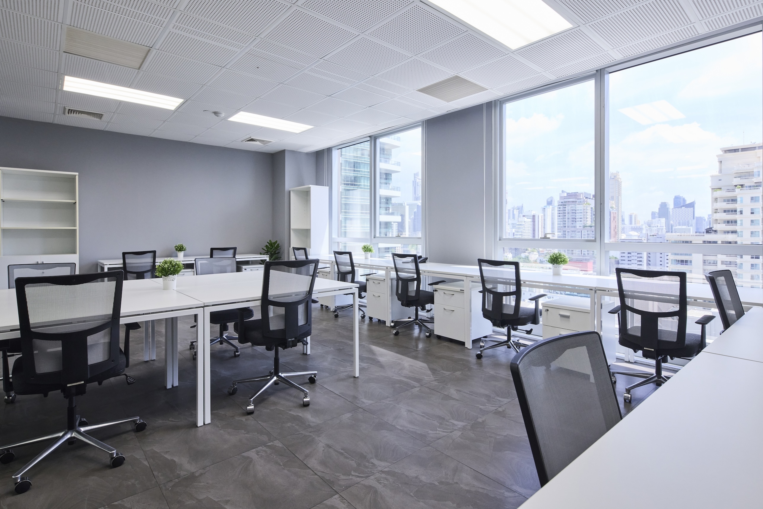 Window Private Office for 13 pax