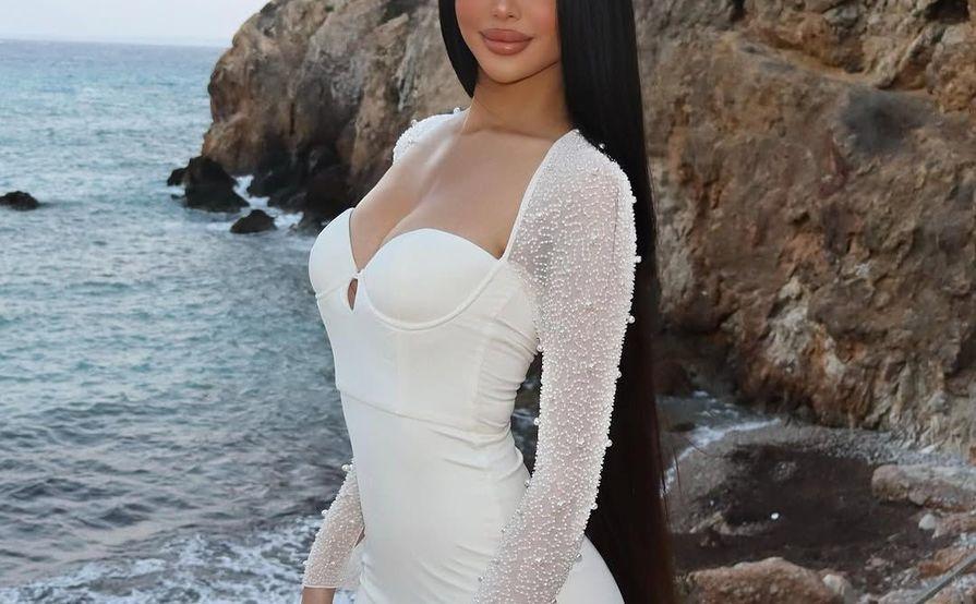 Nagpur Escorts Service & Local Nagpur Call Girls