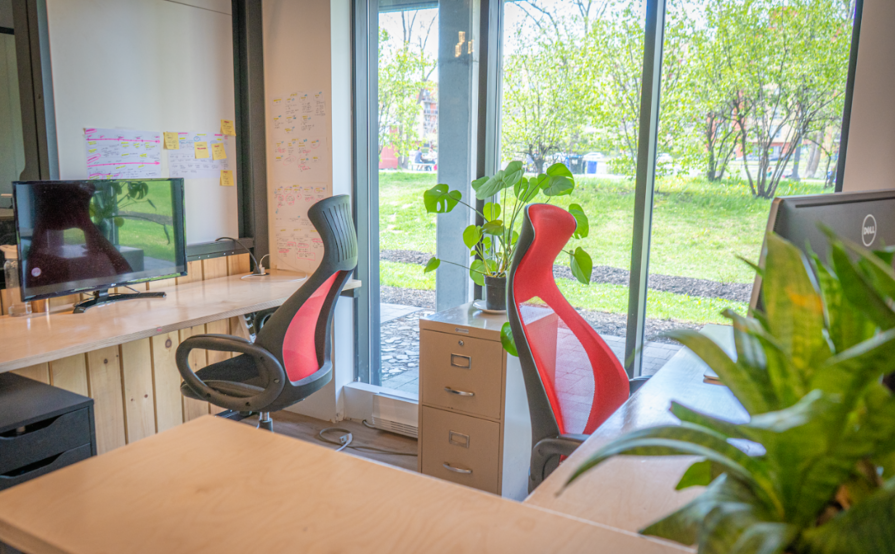 Assigned Desks - Standard