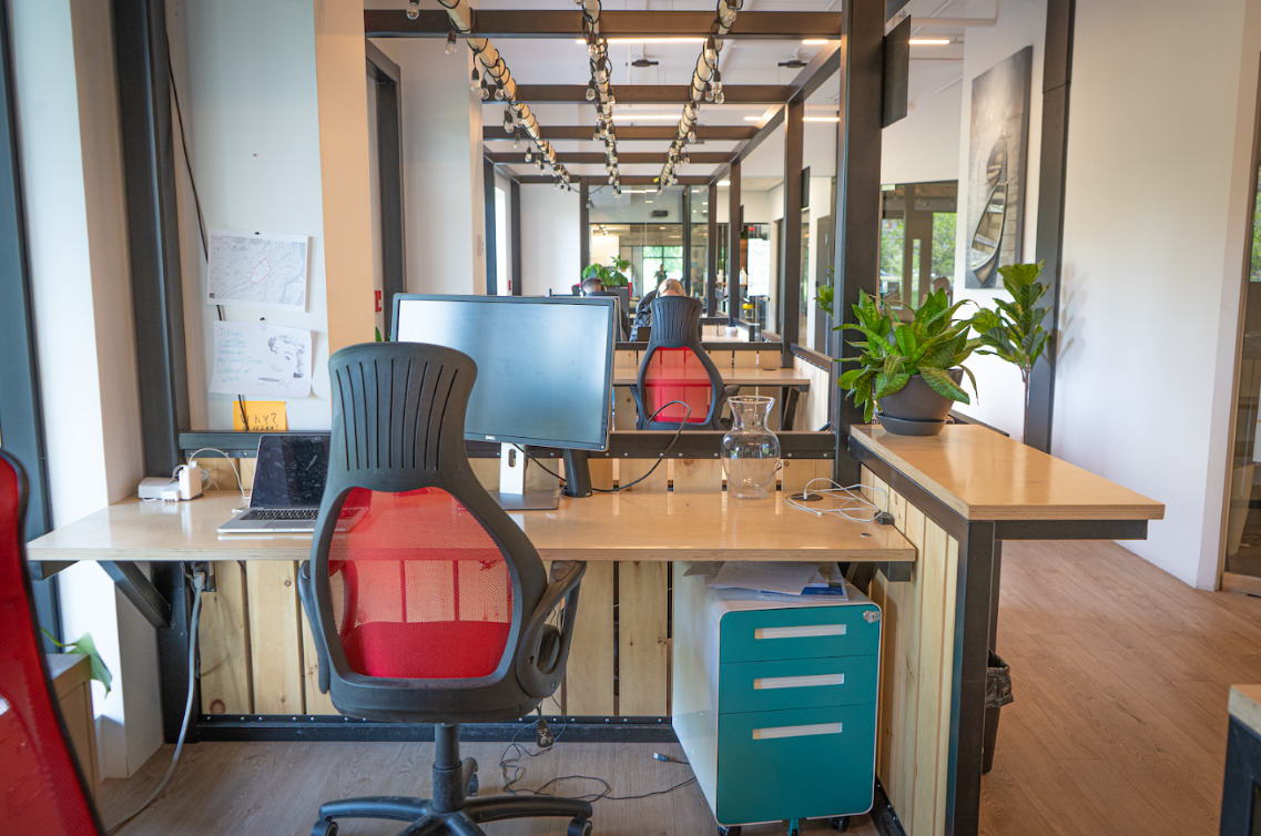 Assigned Desks - Standard