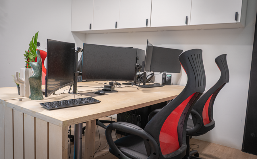 Private Office - 4 Person