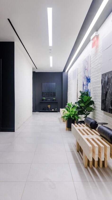 Dedicated Desk - Kent Offices Dumbo - 53 Pearl Street