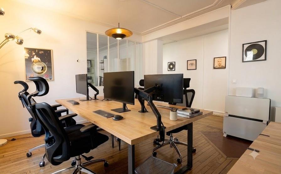 Private Office - 8 desks 