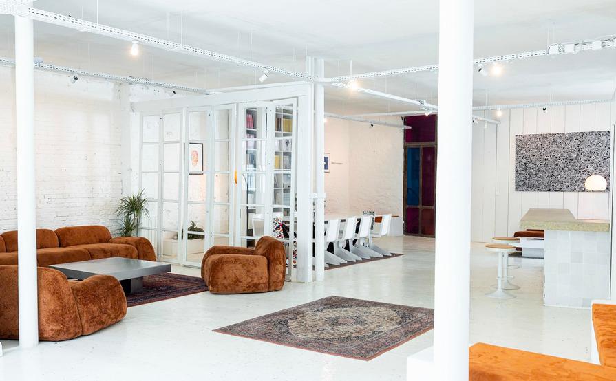 Private Office - 8 desks 