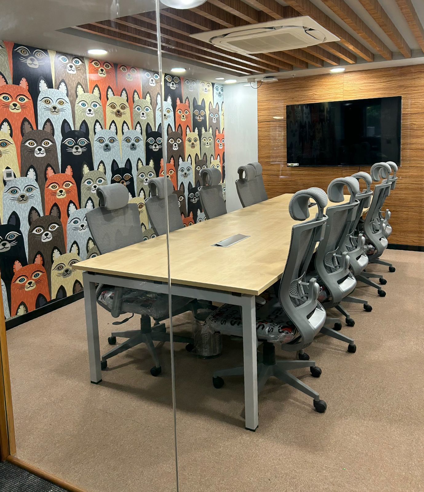 Innov8 Graphix Tower 2