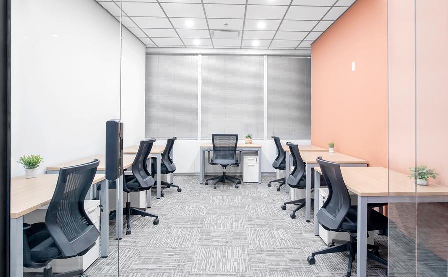 10 Person Private Office