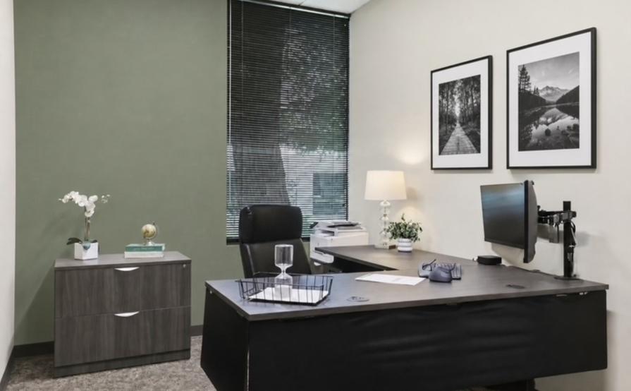 Business Workspaces -Private Offices 