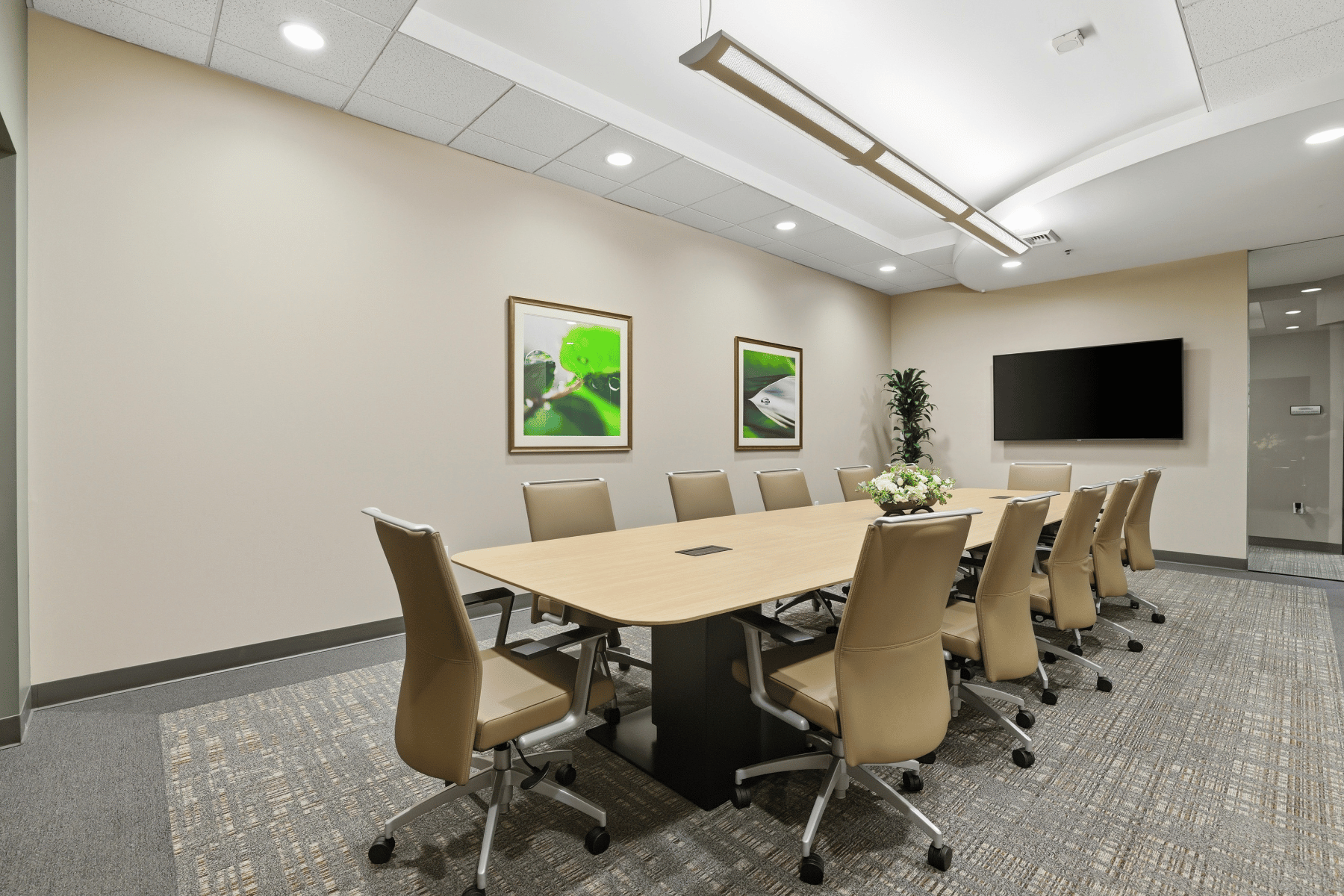Business Workspaces - Serrano Boardroom