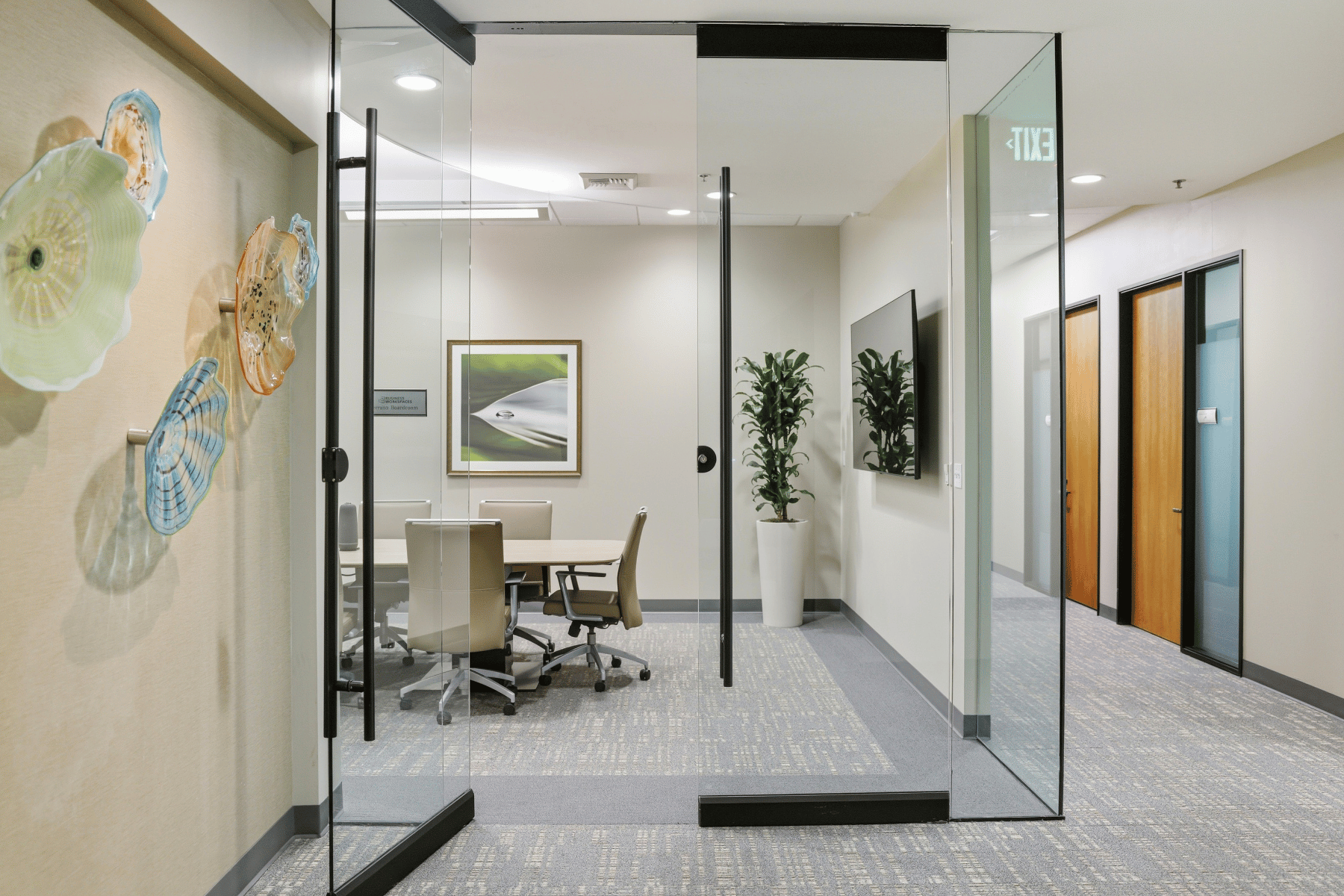 Business Workspaces - Serrano Boardroom