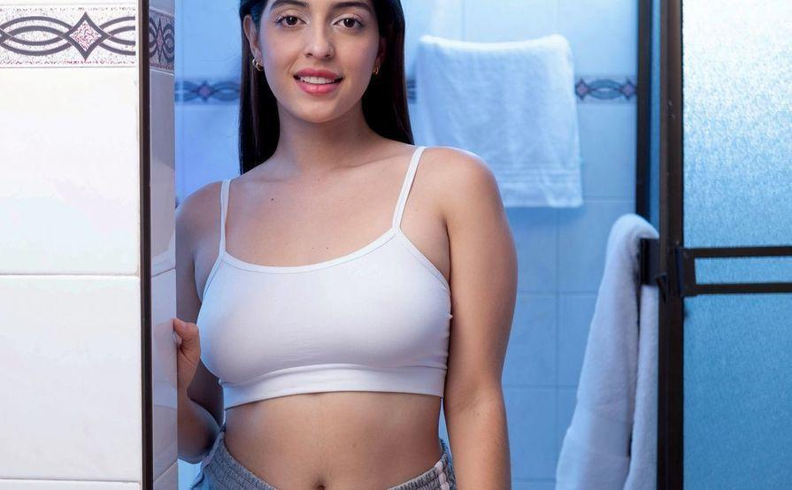 Greater Kailash Call Girls 9953189442 Call Girls in Delhi