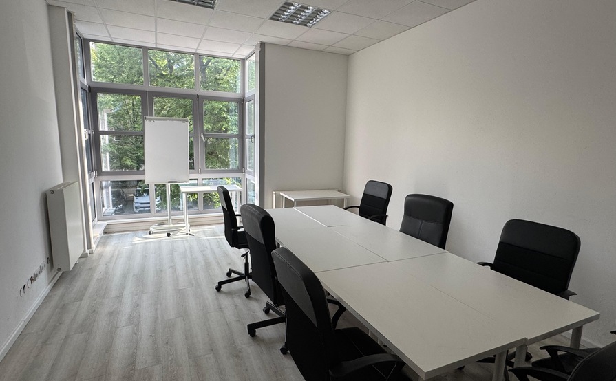 Meeting Room 15-20 people