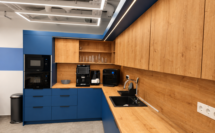 DBH Residence Desk