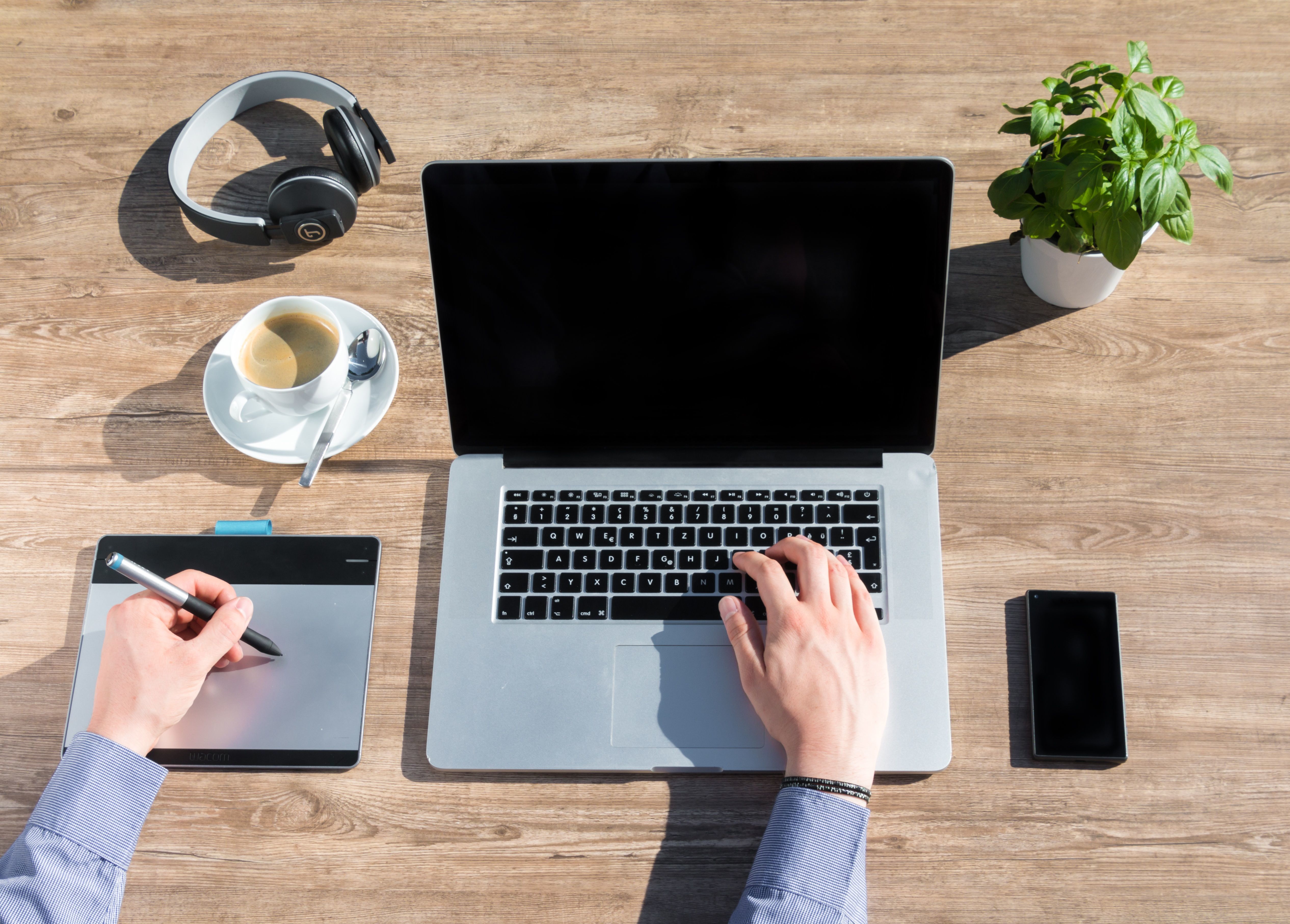 Essential tips for managing a successful mission freelance project