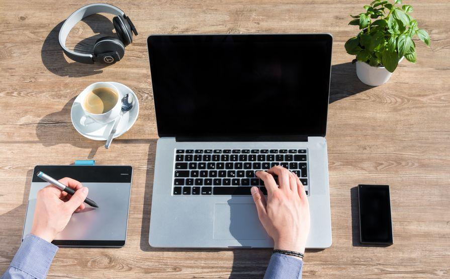 Essential tips for managing a successful mission freelance project