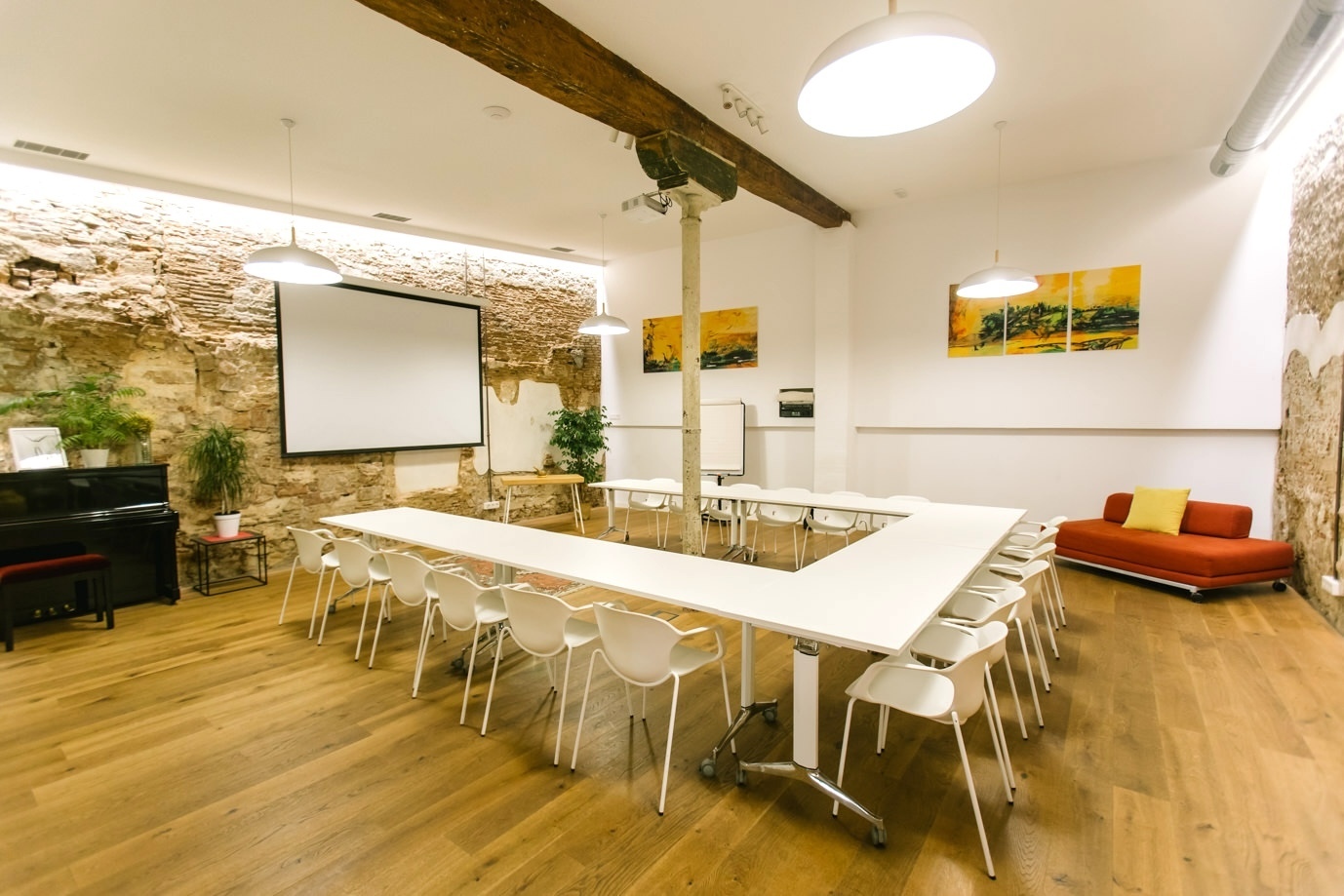 220 m² Private Zen Venue for Events - Full Buyout in El Born, Barcelona