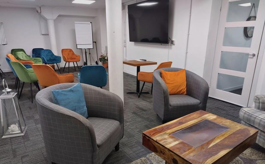 The Lounge