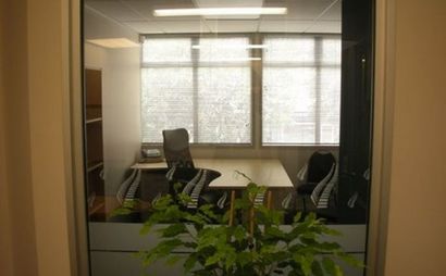 28 Rathbone St Office Center