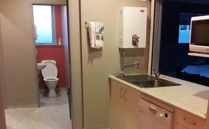 28 Rathbone St Office Center