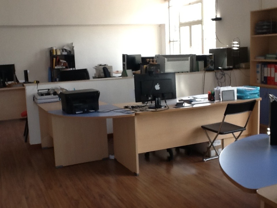 SHARED DESKS, MEETING ROOM, PRIVATE OFFICE, SOUNDSTAGE, CONFERENCE ROOM