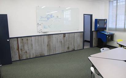 Front Office with private Office included Front Office with private Office included