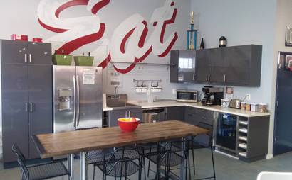 Front Office with private Office included Front Office with private Office included