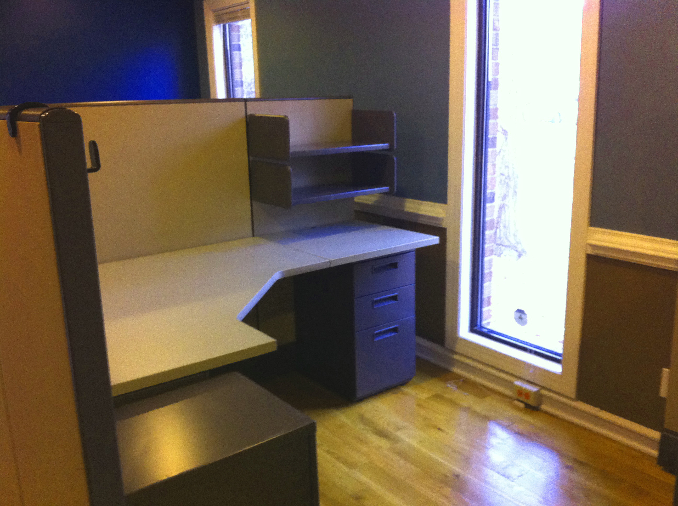 Workstation -- Bright and Cheerful Workstation -- Bright and Cheerful