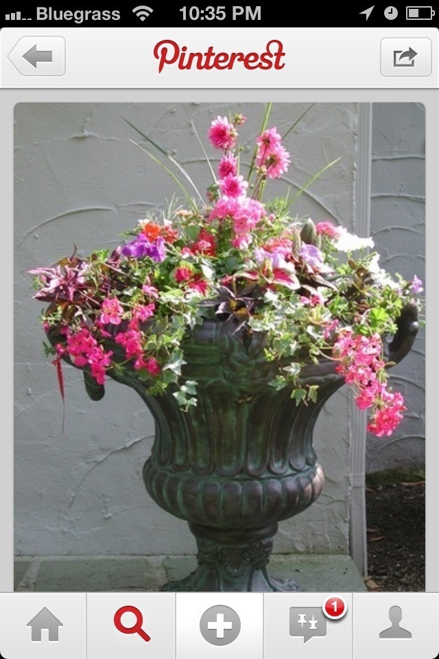 professional business space, includes 2 restrooms & storage 