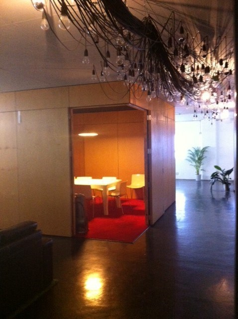 Chippendale Creative Space - 8 desks available Chippendale Creative Space - 8 desks available