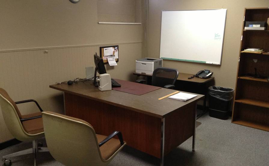 1 or 2 Private Offices 1 or 2 Private Offices