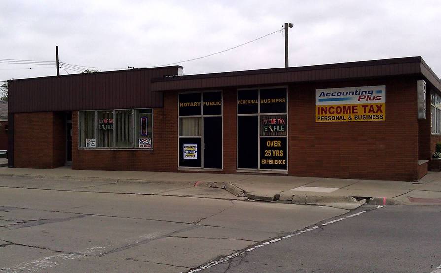 1 or 2 Private Offices 1 or 2 Private Offices