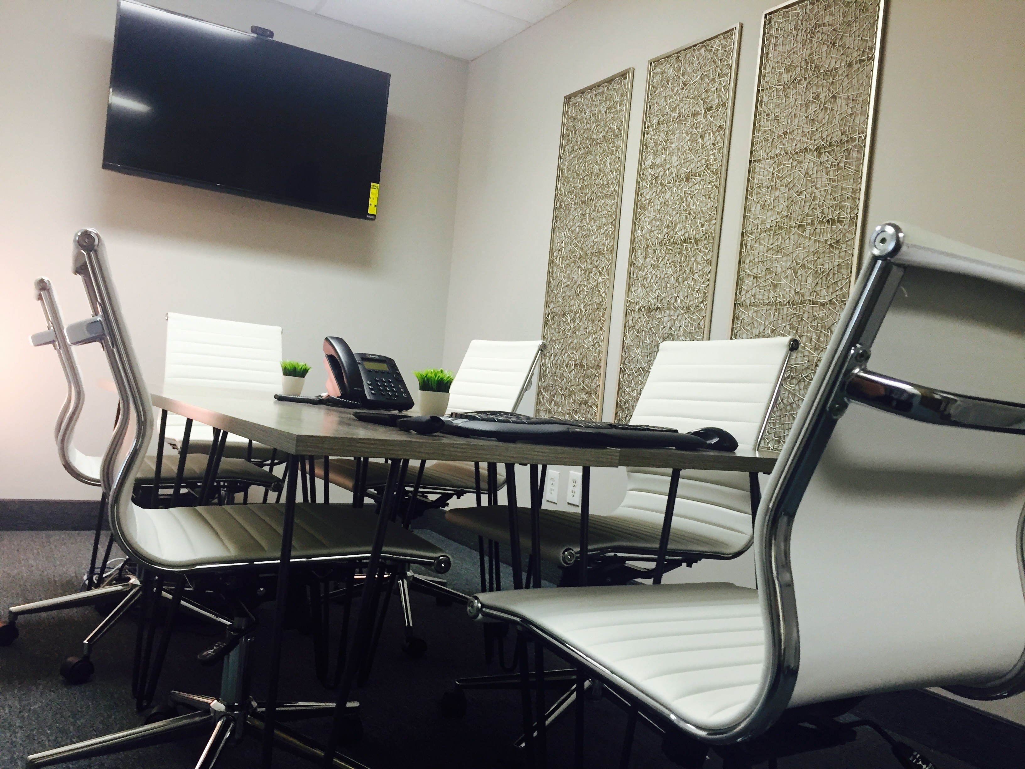 Fairfax Square Flex Space Desks Near Me