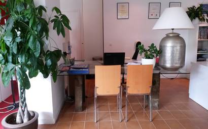 Open Desks in bright workspace Open Desks in bright workspace