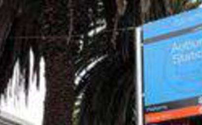 Adam Roberts	 Adam Roberts