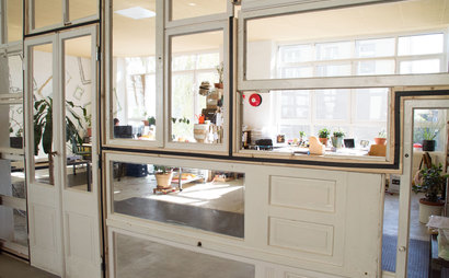 Free desks in creative working environment Free desks in creative working environment