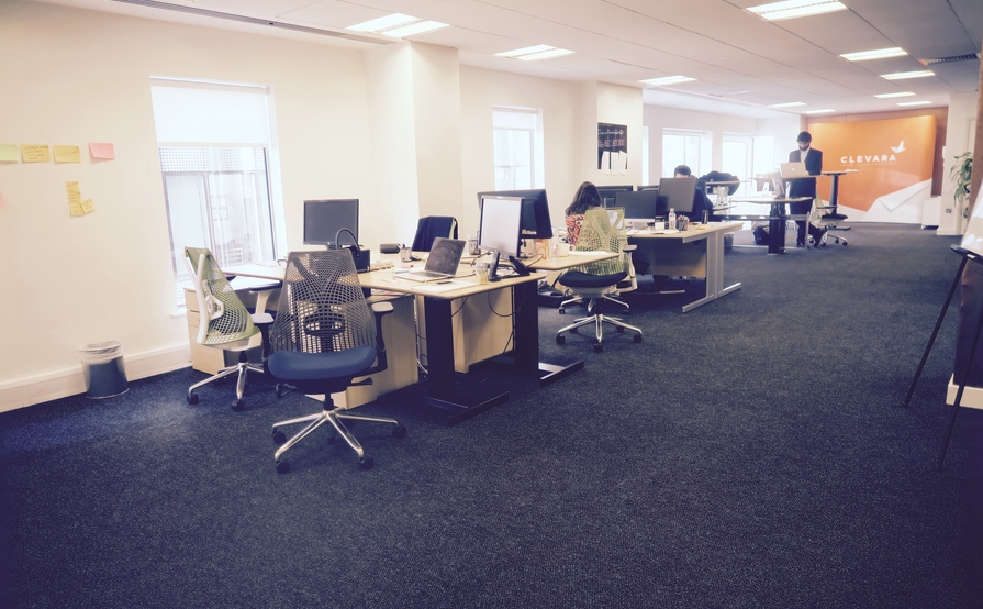 Spacious and vibrant co-working space Spacious and vibrant co-working space