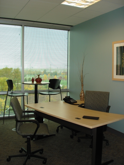 Private Window Office