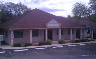 Quite and comfortable private office spaces with conference room and lobby. Quite and comfortable private office spaces with conference room and lobby.