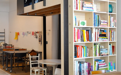 Open Seating  in the Front Open Seating  in the Front