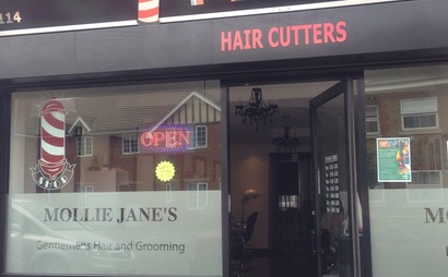 Hairdressing section to rent Hairdressing section to rent