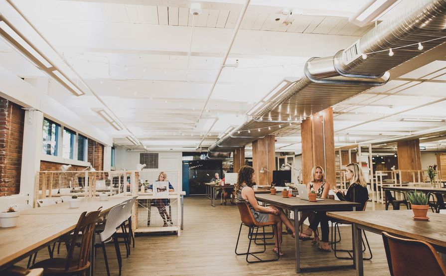 Communal Desk Coworking at The Pioneer Collective