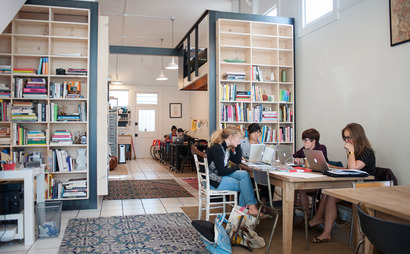 Open Seating  in the Front Open Seating  in the Front