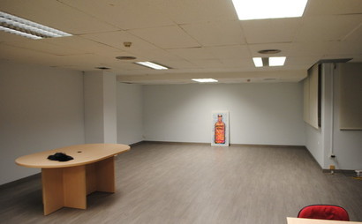 Z Space, Hot & Dedicated Desks available