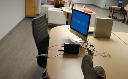 Z Space, Hot & Dedicated Desks available