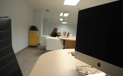 Z Space, Hot & Dedicated Desks available