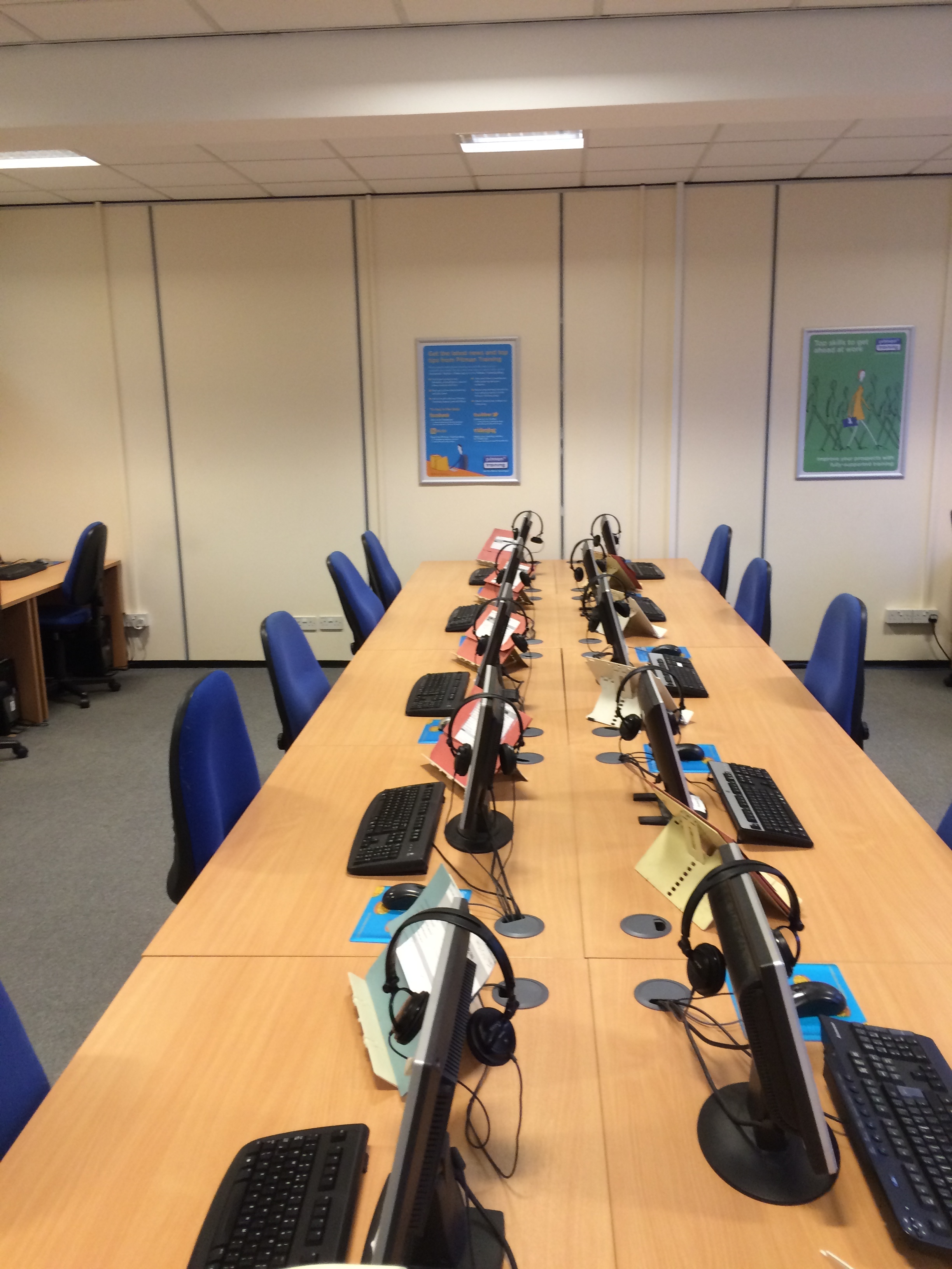 Desk space (up to 4) with optional PC to rent in informal friendly office in the centre of Cambridge.