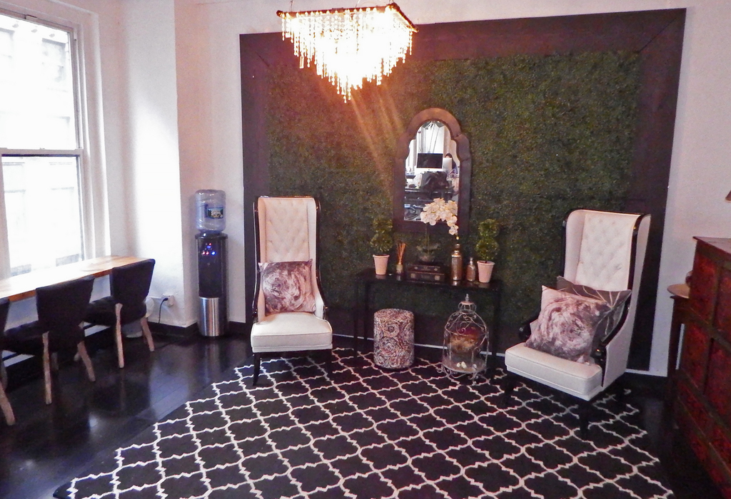 Hot desk / Dedicated desk