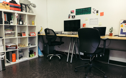 Creative Desk Space 5min away from Broadway Market  Creative Desk Space 5min away from Broadway Market