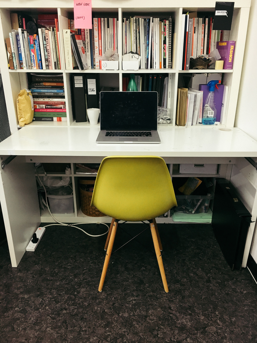 Creative Desk Space 5min away from Broadway Market Creative Desk Space 5min away from Broadway Market