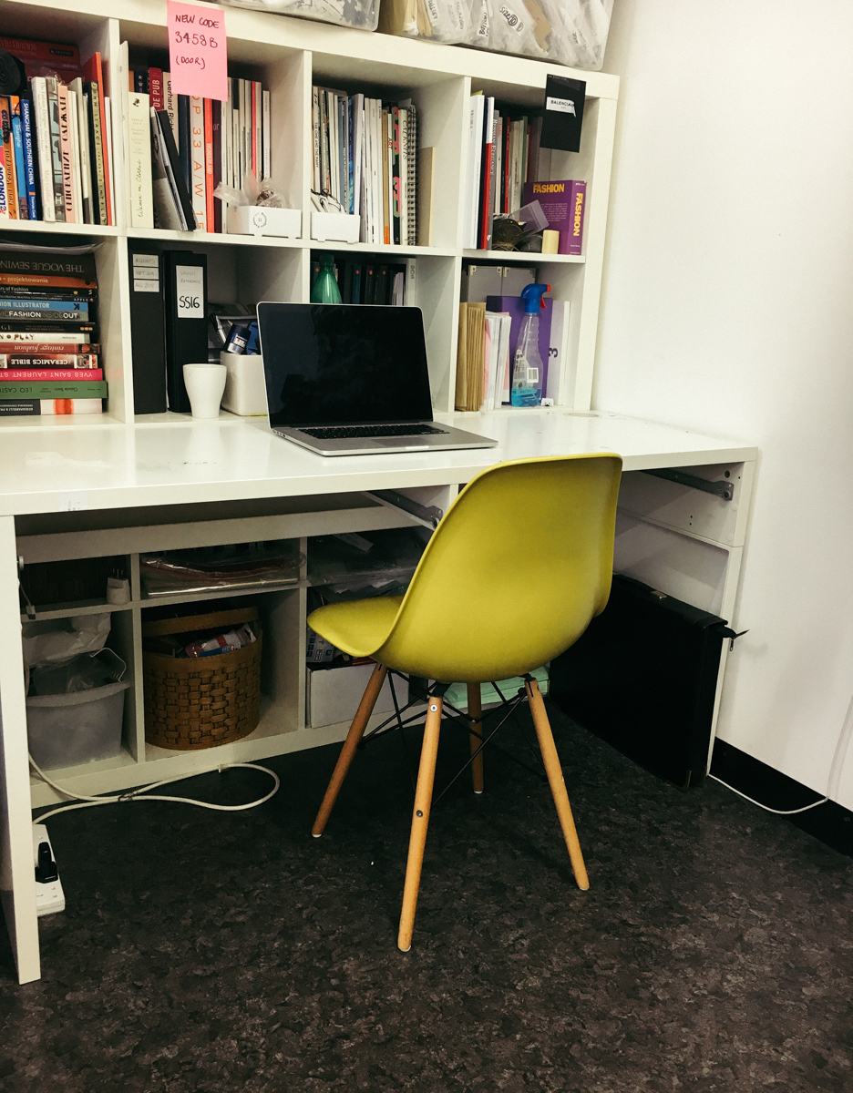 Creative Desk Space 5min away from Broadway Market Creative Desk Space 5min away from Broadway Market
