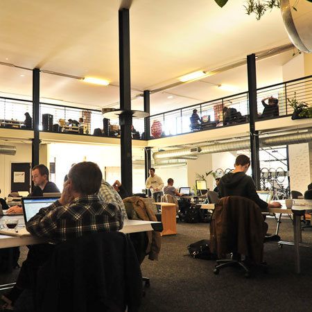 PARISOMA Dedicated Desks PARISOMA Dedicated Desks